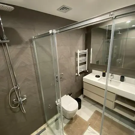 Appartamento In Basaksehir 450 Meters Far From Metro Station Provincia di Istanbul