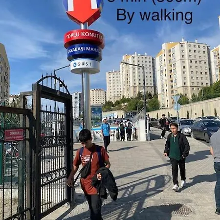 In Basaksehir 450 Meters Far From Metro Station شقة *